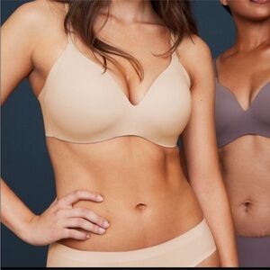 KNIX Wingwomen Contour Bra size 6 NWT